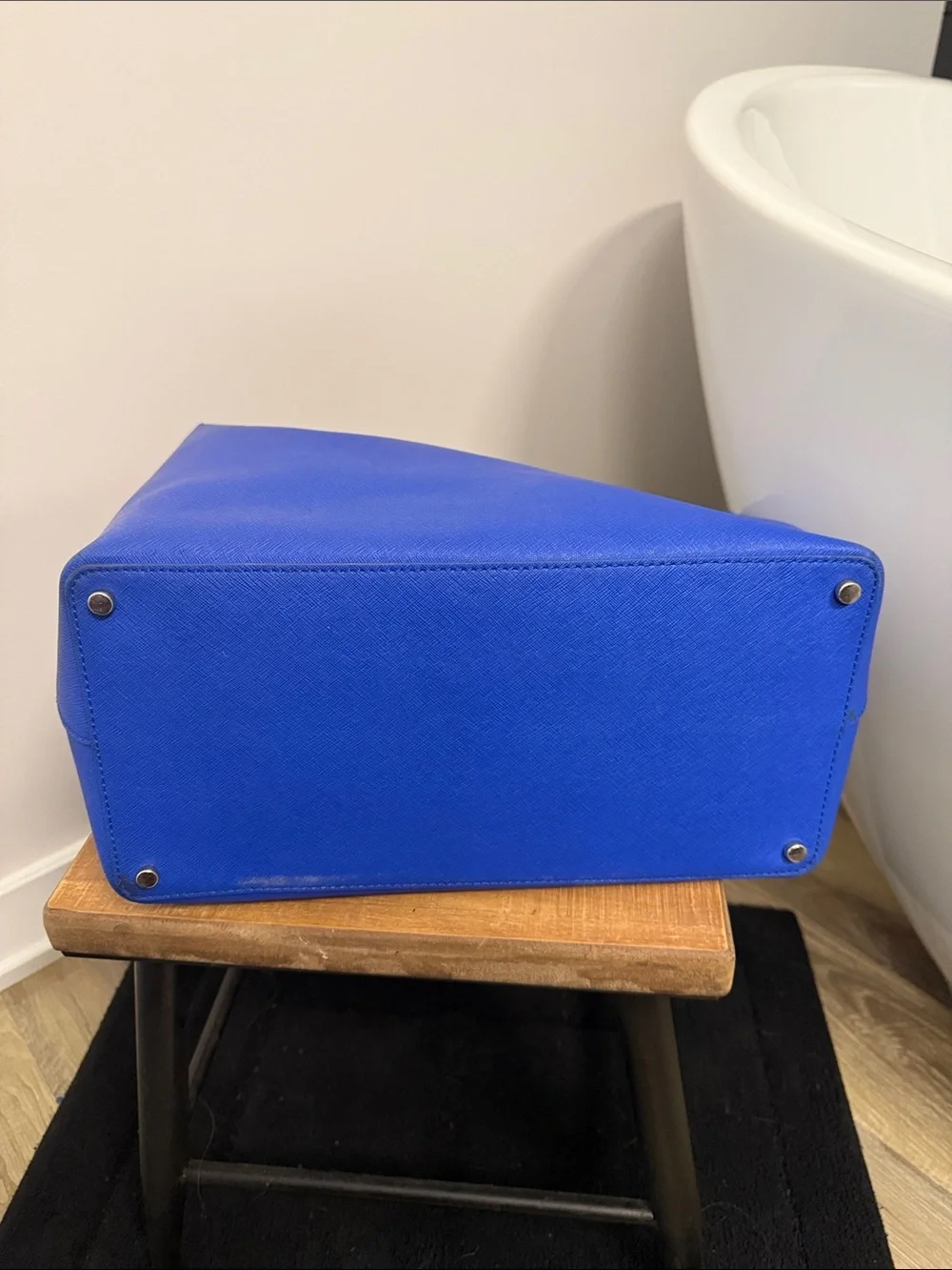 kate spade cobalt blue tote with teal scalloped trim